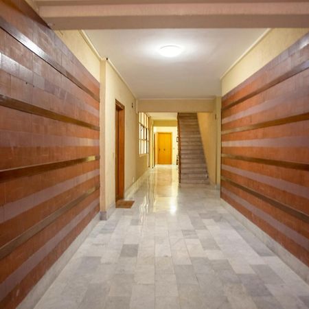 Stanza Comoda E Silenziosa Con Bagno Privato E Area Lavoro E Relax Roma Ngoại thất bức ảnh
